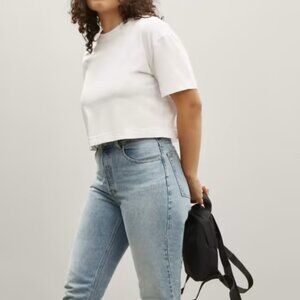 Everlane - The Organic Cotton Cropped Tee